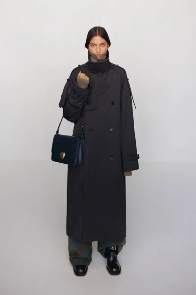 Look 3